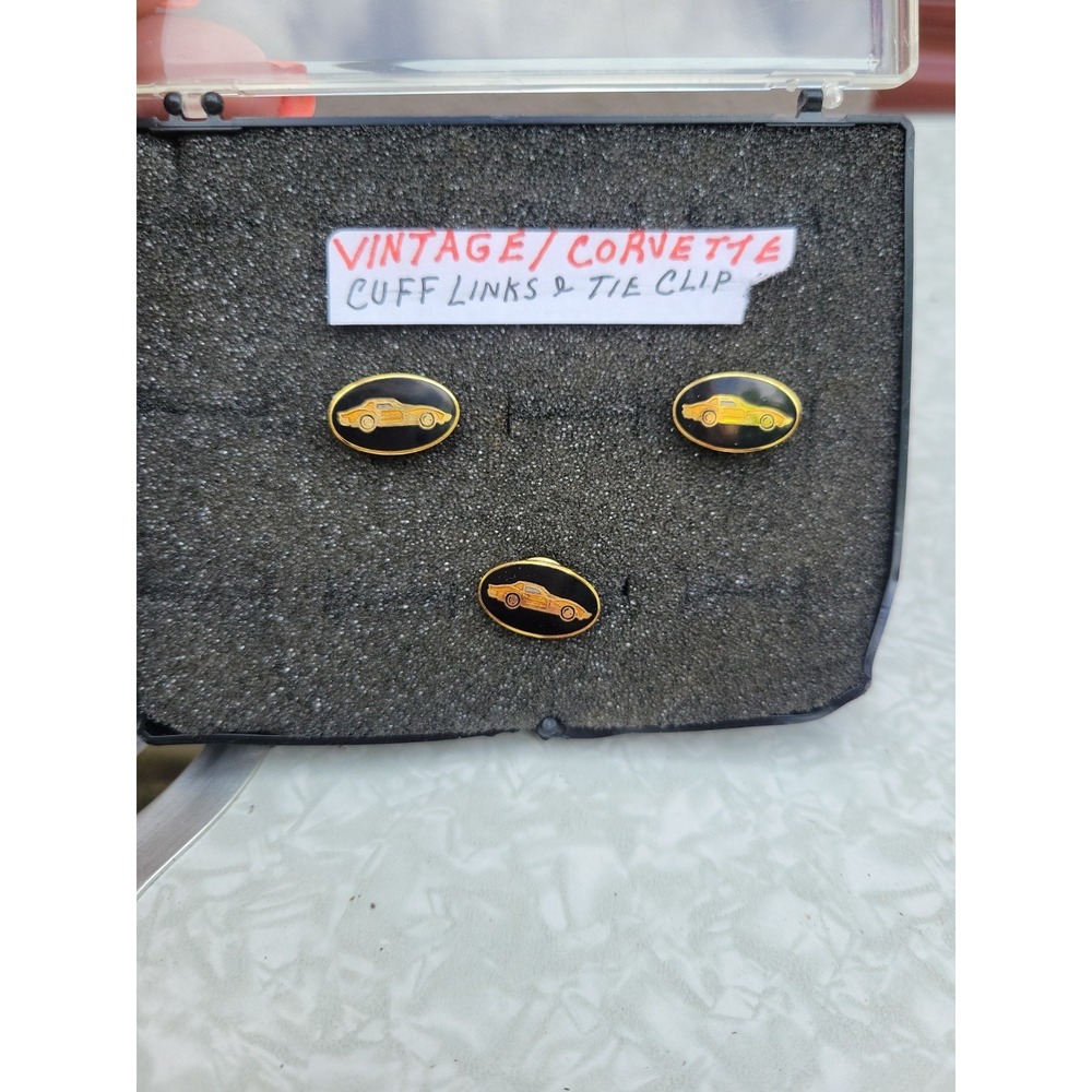 Vintage Goldtone Chevy Corvette Tie Clip And Cuff Links Set